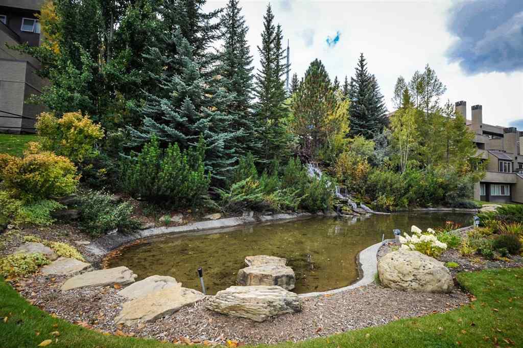 MLS® A2230989 - Unit #7 304 Village Mews SW in Patterson Calgary, Residential