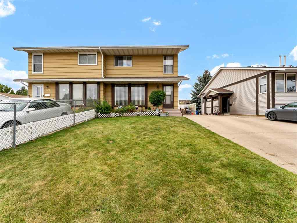 MLS® A2231003 - 219 Ross Glen Drive SE in Ross Glen Medicine Hat, Residential