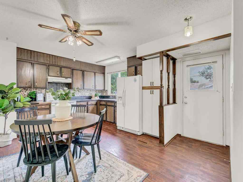 MLS® A2231003 - 219 Ross Glen Drive SE in Ross Glen Medicine Hat, Residential