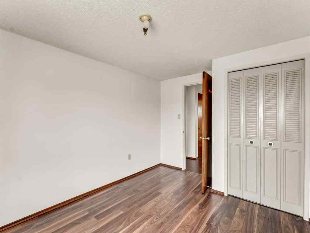 MLS® A2231003 - 219 Ross Glen Drive SE in Ross Glen Medicine Hat, Residential