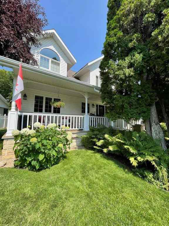 MLS® A2231023 - 24 Evergreen Park Close W in West End Brooks, Residential