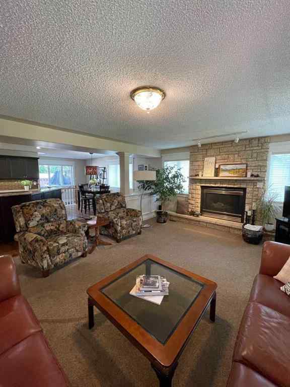 MLS® A2231023 - 24 Evergreen Park Close W in West End Brooks, Residential