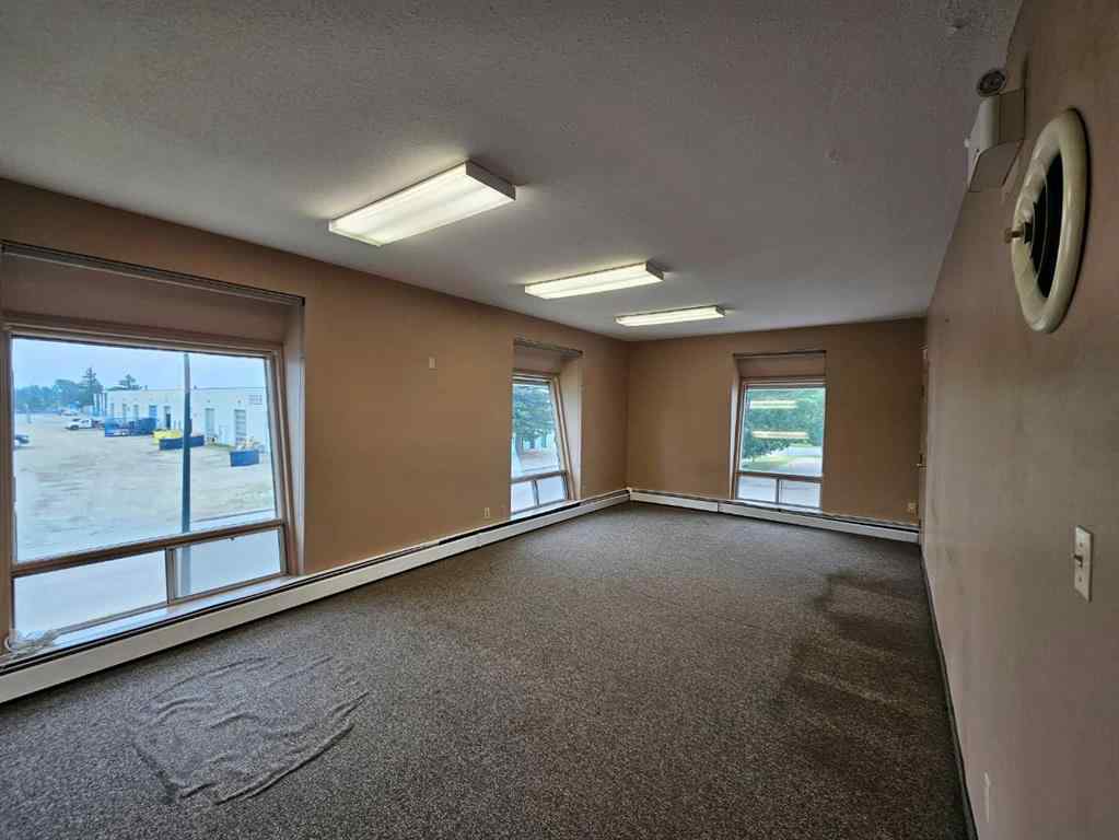 MLS® A2231028 - Unit #1A 7836 49 Avenue  in Northlands Industrial Park Red Deer, Commercial