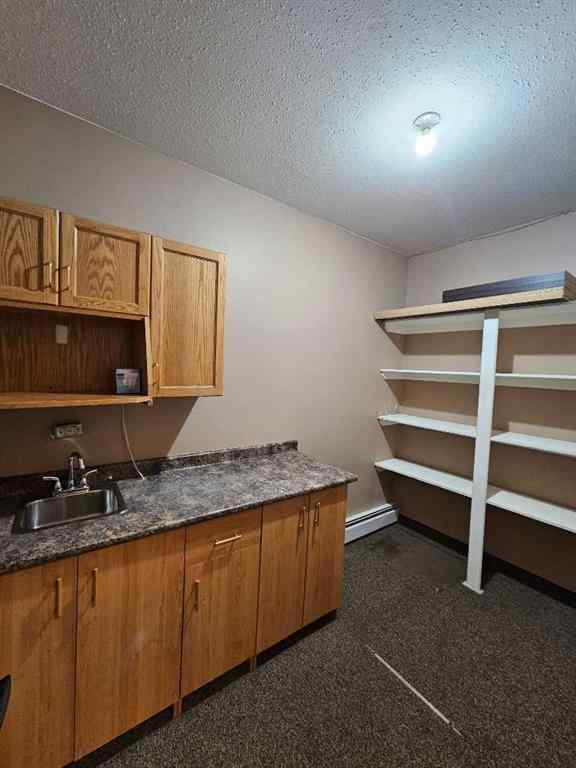 MLS® A2231028 - Unit #1A 7836 49 Avenue  in Northlands Industrial Park Red Deer, Commercial