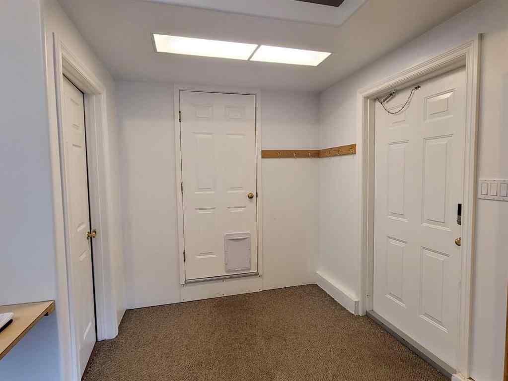 MLS® A2231034 - 10606 90 Street  in Upper West Peace Peace River, Residential
