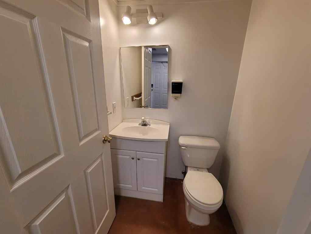 MLS® A2231034 - 10606 90 Street  in Upper West Peace Peace River, Residential