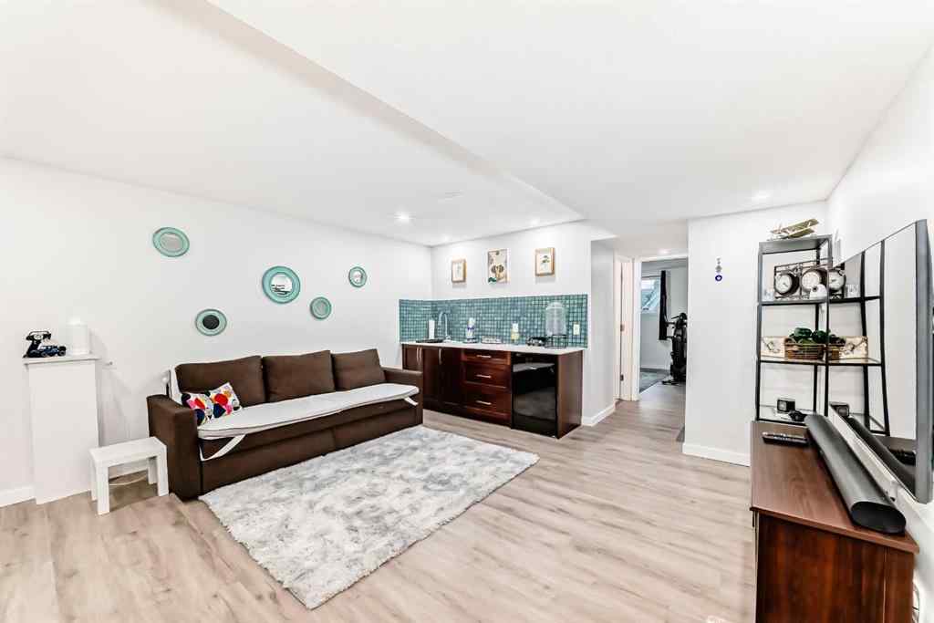 MLS® A2231050 - 59 Belmont Gardens SW in Belmont Calgary, Residential