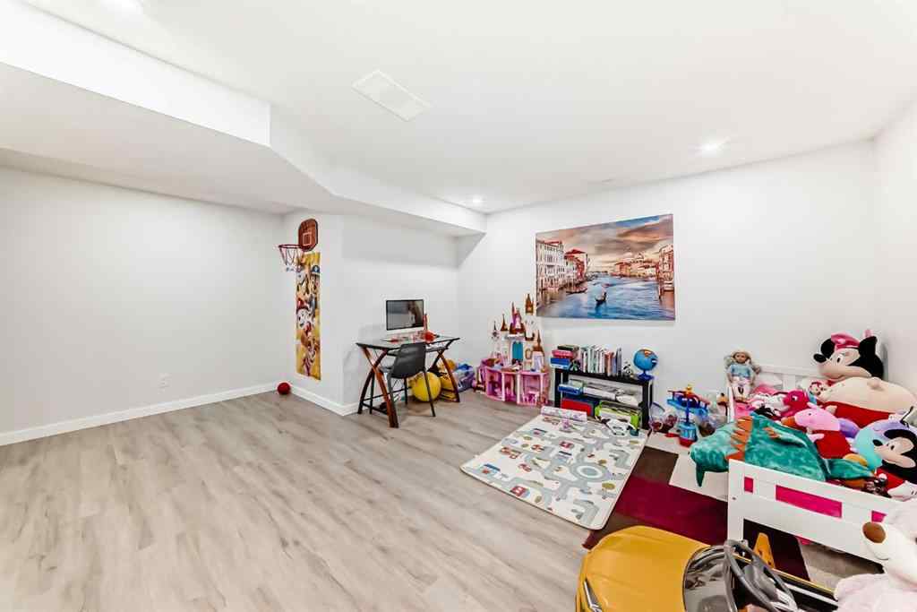 MLS® A2231050 - 59 Belmont Gardens SW in Belmont Calgary, Residential