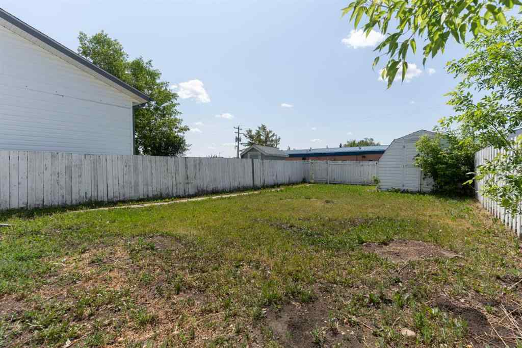 MLS® A2231057 - Unit #A 5205 52 Ave   in Sparling Camrose, Residential