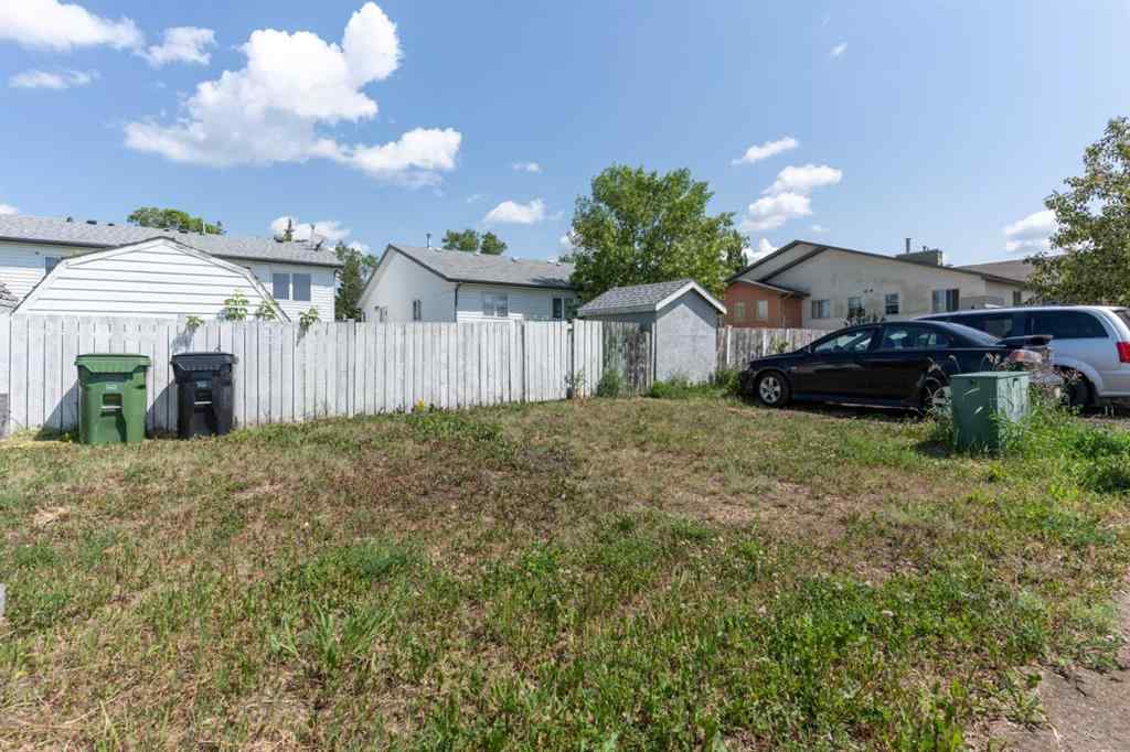 MLS® A2231057 - Unit #A 5205 52 Ave   in Sparling Camrose, Residential