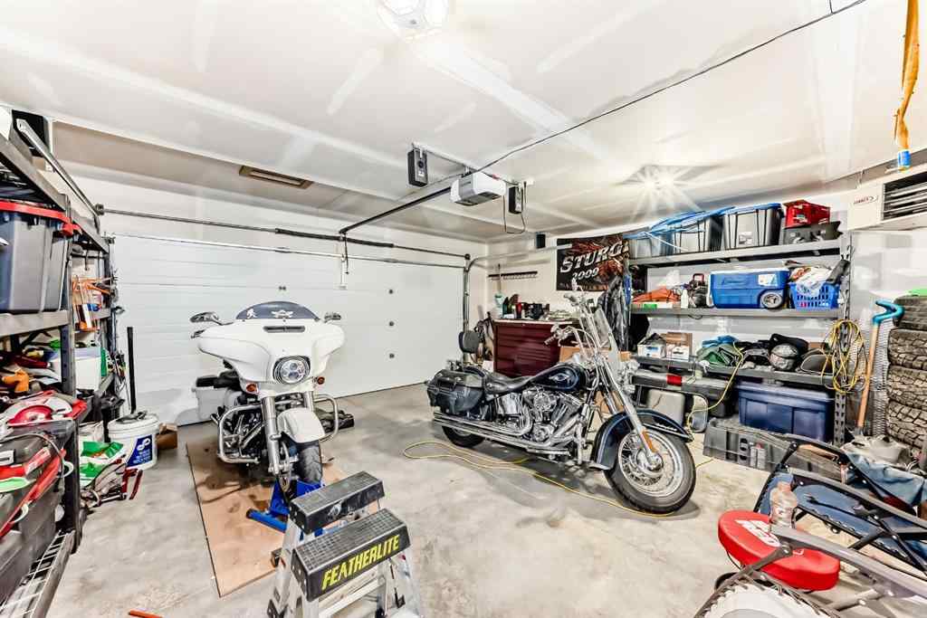 MLS® A2231071 - 2813 44 Street S in Discovery Lethbridge, Residential