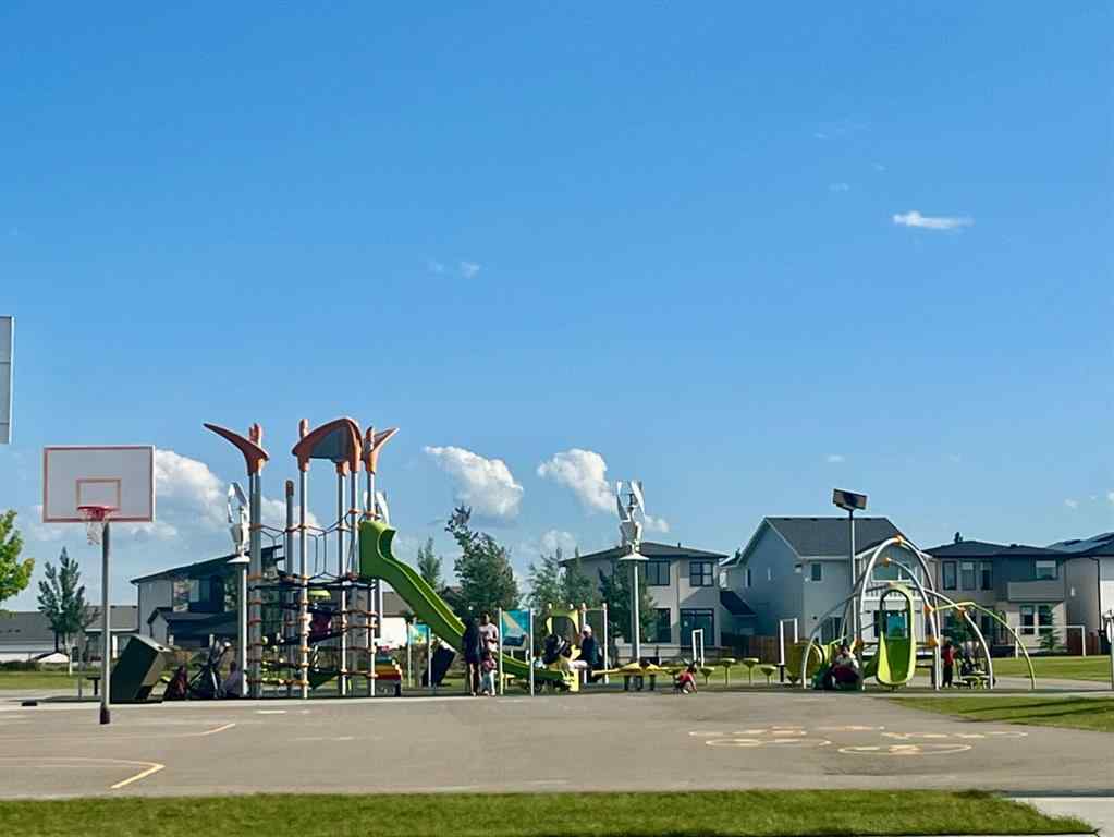 MLS® A2231071 - 2813 44 Street S in Discovery Lethbridge, Residential