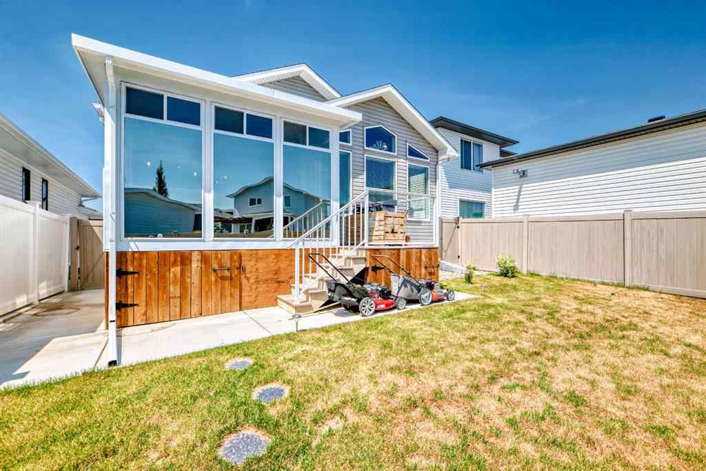 MLS® A2231071 - 2813 44 Street S in Discovery Lethbridge, Residential