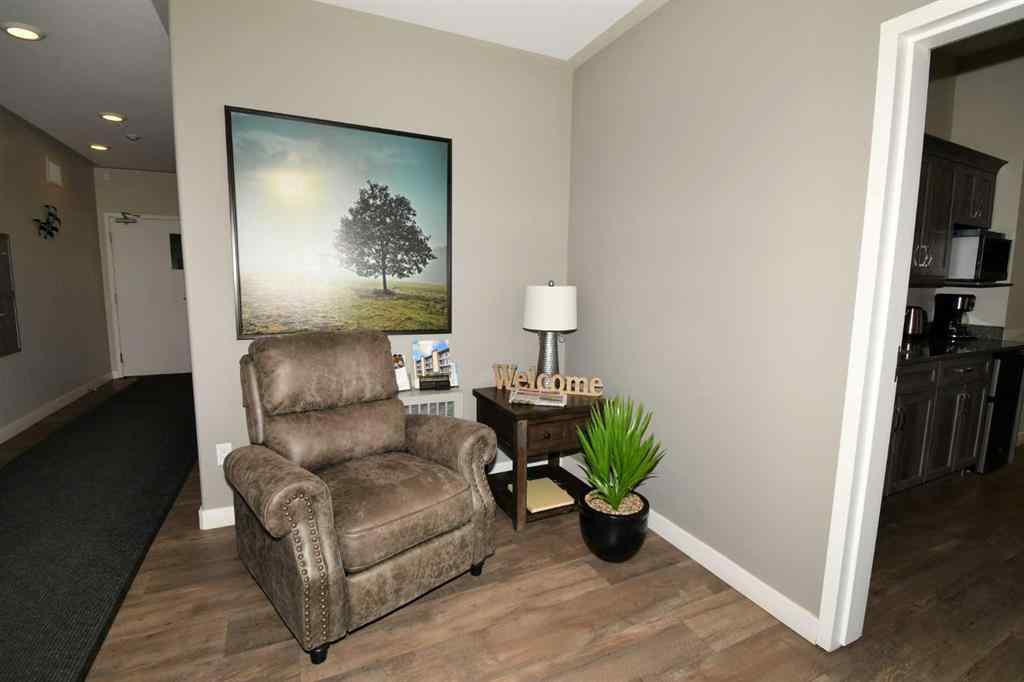 MLS® A2231086 - Unit #306 499 Meadow Lake Court E in Meadowbrook Brooks, Residential