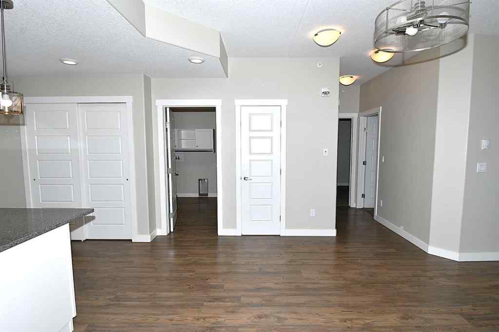 MLS® A2231086 - Unit #306 499 Meadow Lake Court E in Meadowbrook Brooks, Residential
