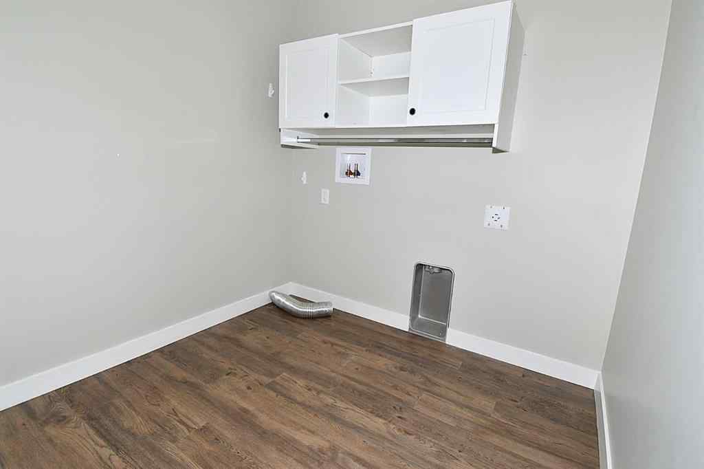 MLS® A2231086 - Unit #306 499 Meadow Lake Court E in Meadowbrook Brooks, Residential