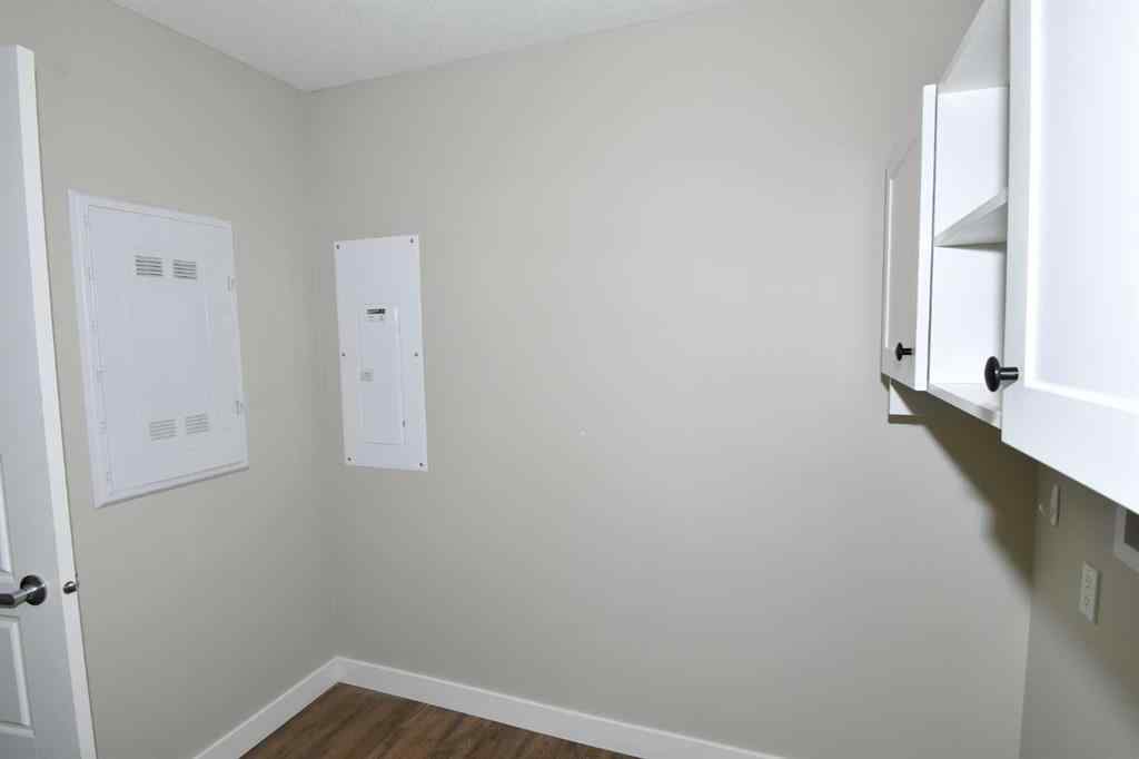 MLS® A2231086 - Unit #306 499 Meadow Lake Court E in Meadowbrook Brooks, Residential