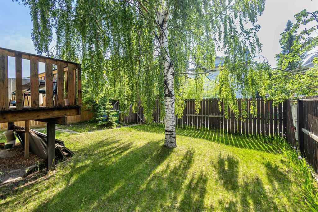 MLS® A2231092 - 92 Ventura Way NE in Vista Heights Calgary, Residential