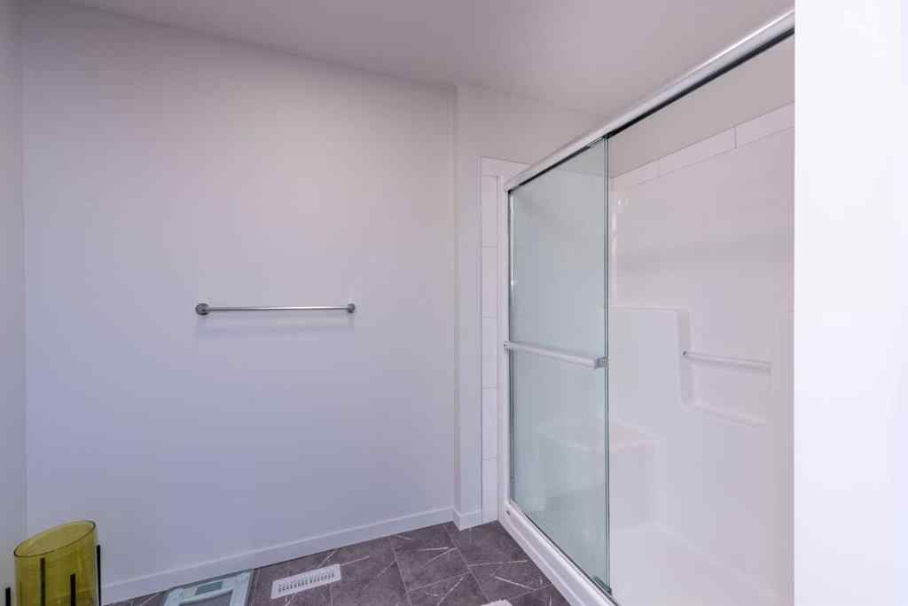 MLS® A2231093 - 340 Magnolia Crescent SE in Mahogany Calgary, Residential