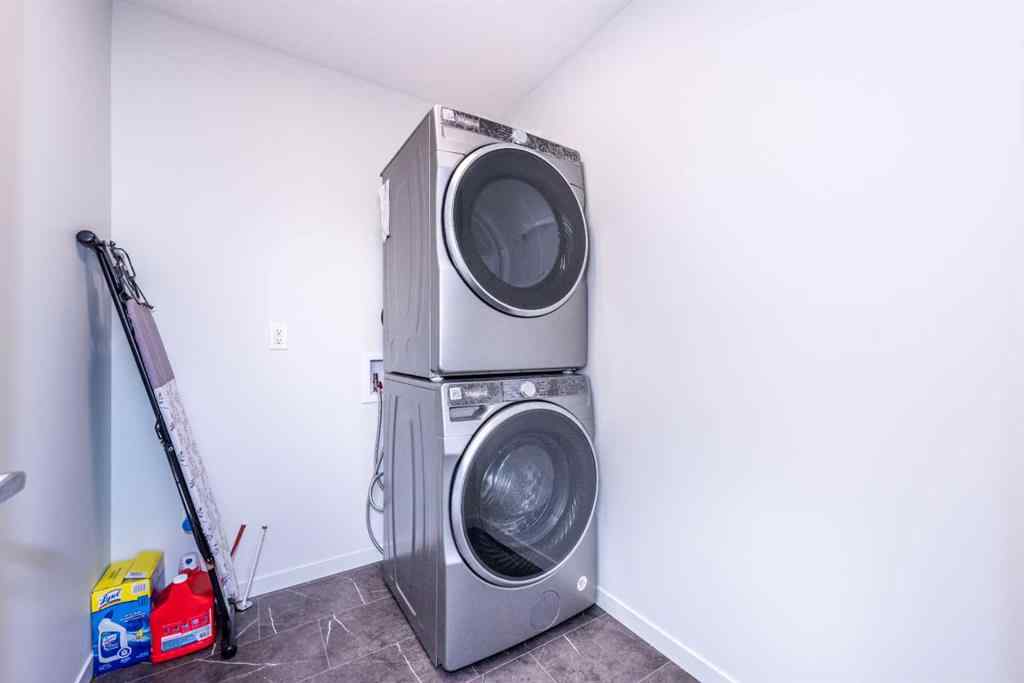 MLS® A2231093 - 340 Magnolia Crescent SE in Mahogany Calgary, Residential