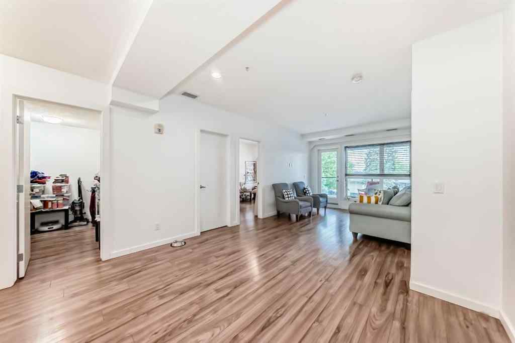 MLS® A2231094 - Unit #106 1629 38 Street SW in Rosscarrock Calgary, Residential