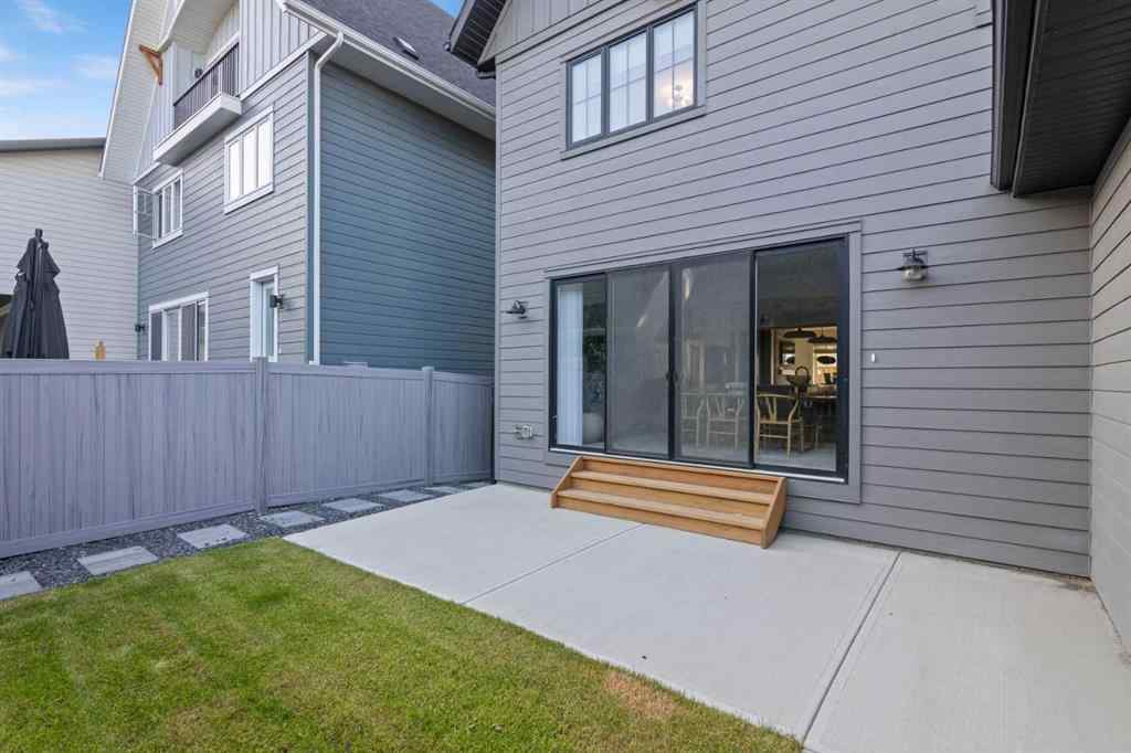 MLS® A2231103 - 219 Calais Drive SW in Currie Barracks Calgary, Residential