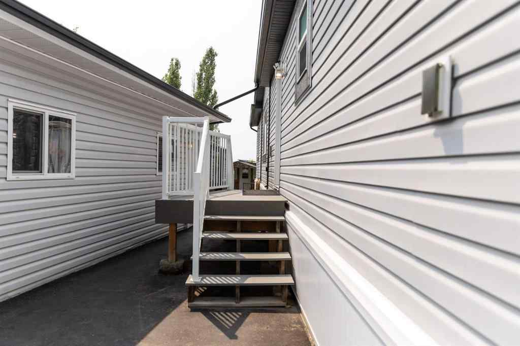 MLS® A2231104 - Unit #61A 10046 Twp Rd 422   in Raymond Shores Rural Ponoka County, Residential