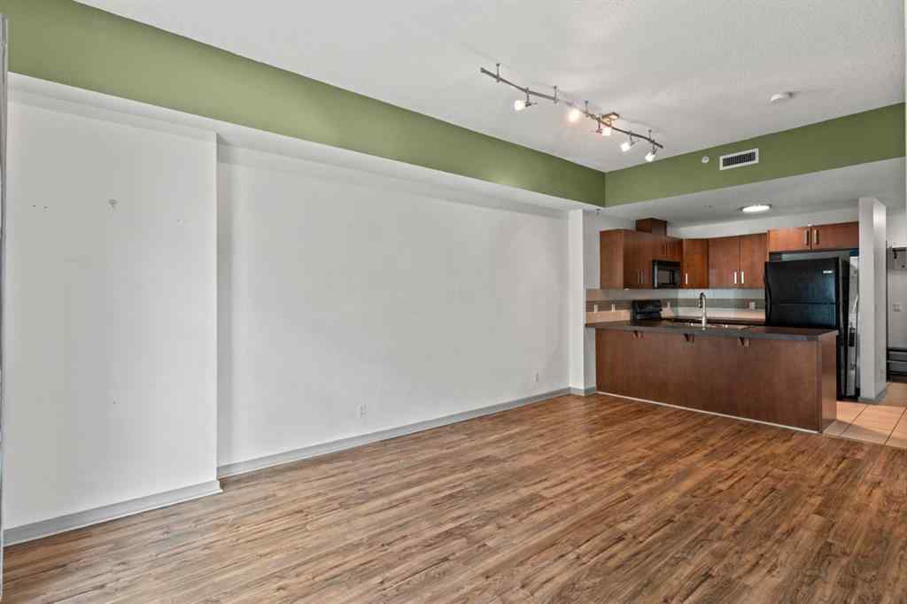 MLS® A2231141 - Unit #202 210 15 Avenue  in Beltline Calgary, Residential