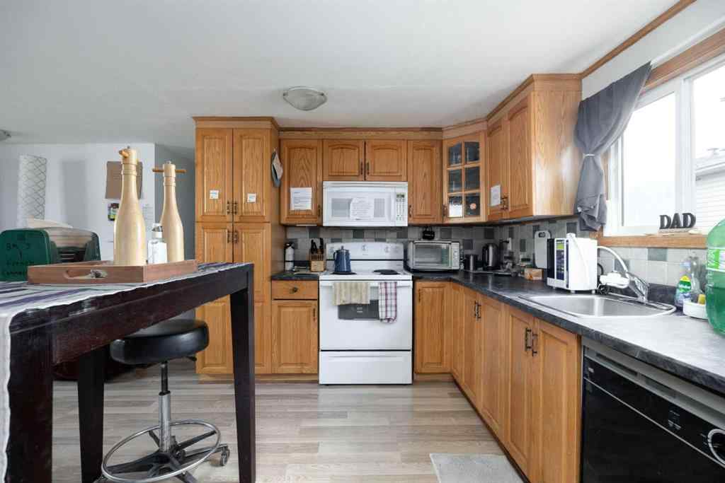 MLS® A2231146 - 216 Grenfell Crescent  in Gregoire Park Fort McMurray, Residential
