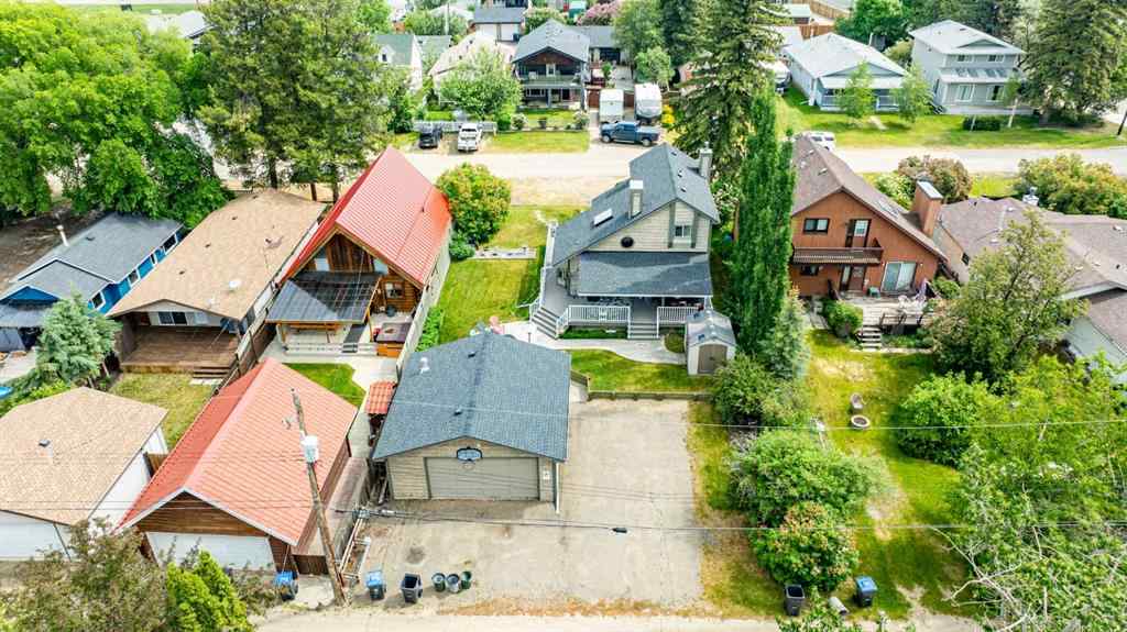 MLS® A2231160 - 5014 43 Street  in Cottage Area Sylvan Lake, Residential