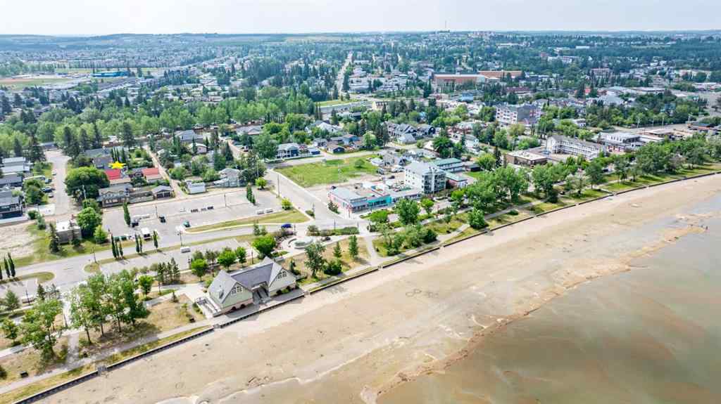 MLS® A2231160 - 5014 43 Street  in Cottage Area Sylvan Lake, Residential