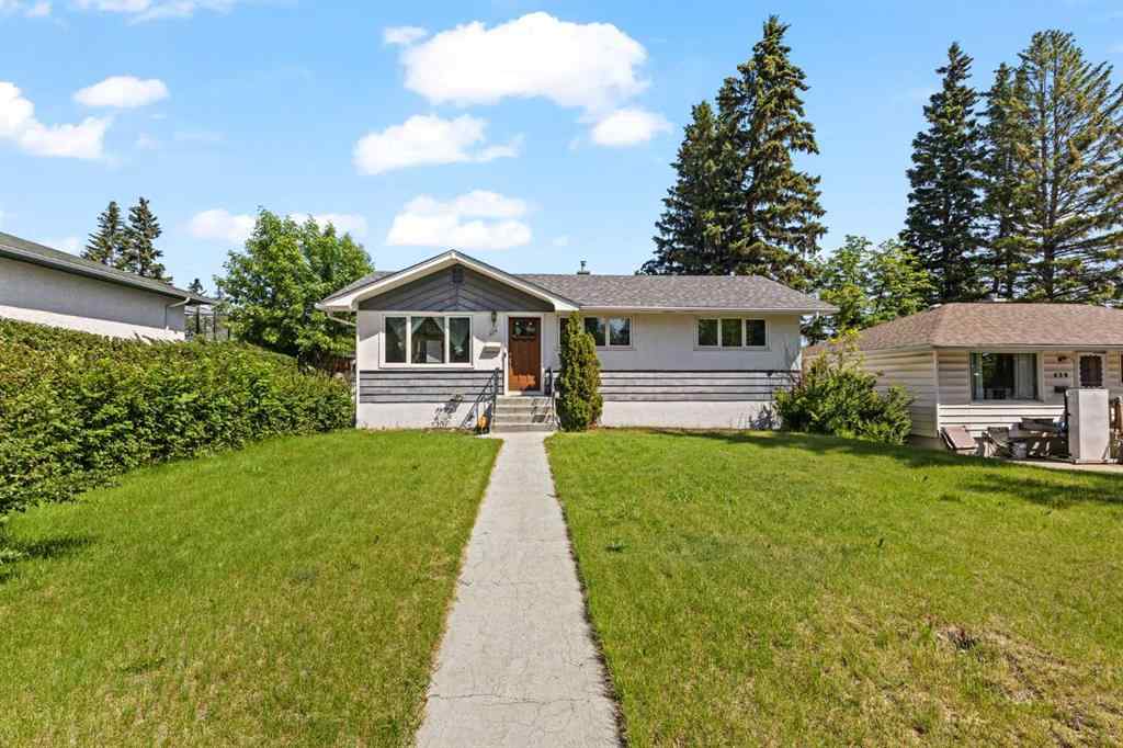 MLS® A2231220 - 424 Blackthorn Road NW in Thorncliffe Calgary, Residential