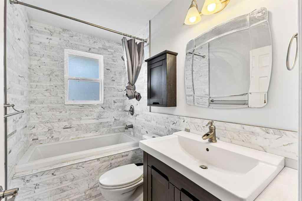 MLS® A2231220 - 424 Blackthorn Road NW in Thorncliffe Calgary, Residential