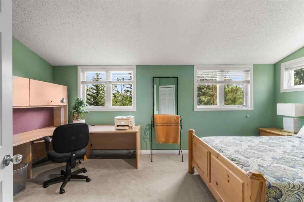 MLS® A2231227 - 242042 36 Street E in Carmoney Estates Rural Foothills County, Residential