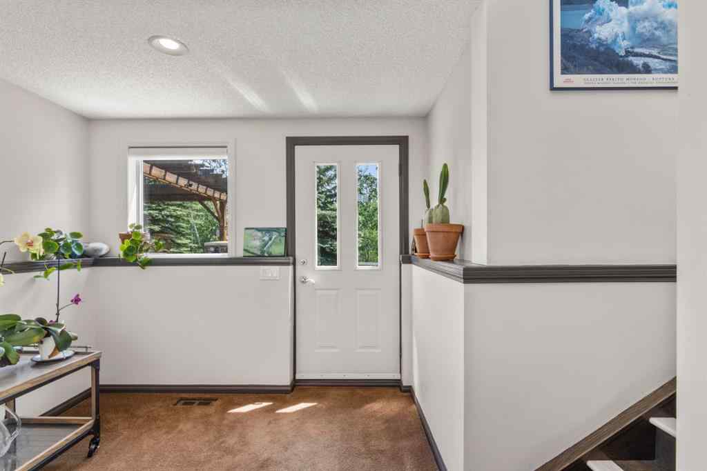 MLS® A2231227 - 242042 36 Street E in Carmoney Estates Rural Foothills County, Residential