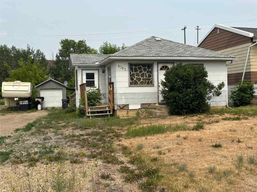 MLS® A2231243 - 9702 94 Avenue  in Downtown Peace River, Residential