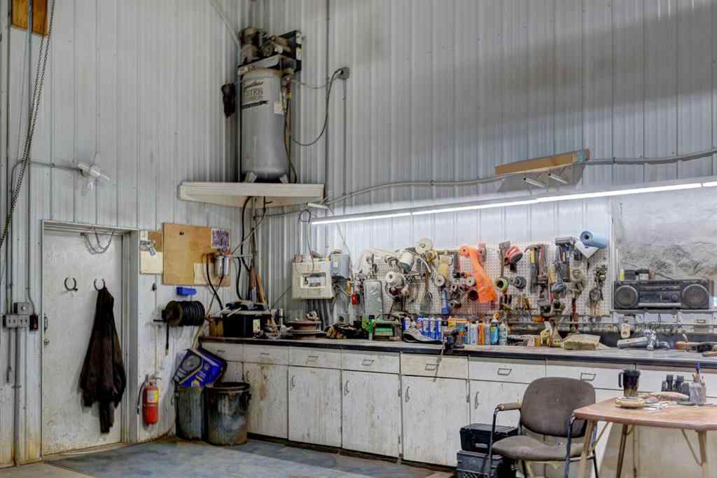 MLS® A2231251 - 174008A Range Road 214   in McGregor Lake Rural Vulcan County, Residential