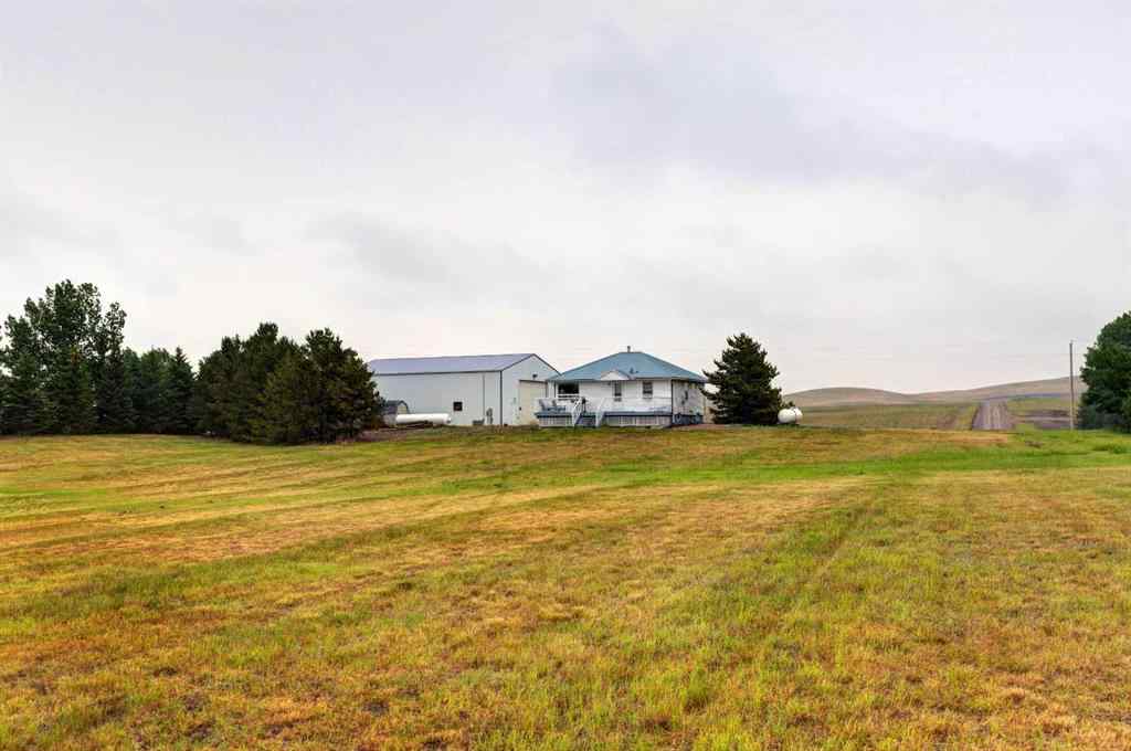 MLS® A2231251 - 174008A Range Road 214   in McGregor Lake Rural Vulcan County, Residential