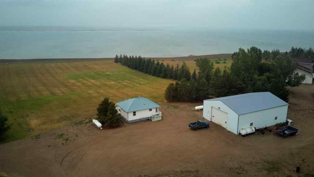 MLS® A2231251 - 174008A Range Road 214   in McGregor Lake Rural Vulcan County, Residential
