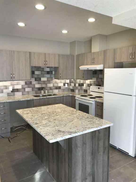 MLS® A2231268 - 102 Aspenhill Drive  in Abasand Fort McMurray, Residential