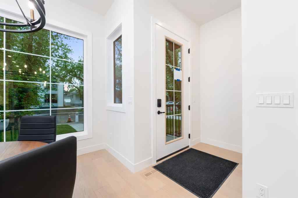 MLS® A2231269 - 2522 4 Avenue NW in West Hillhurst Calgary, Residential