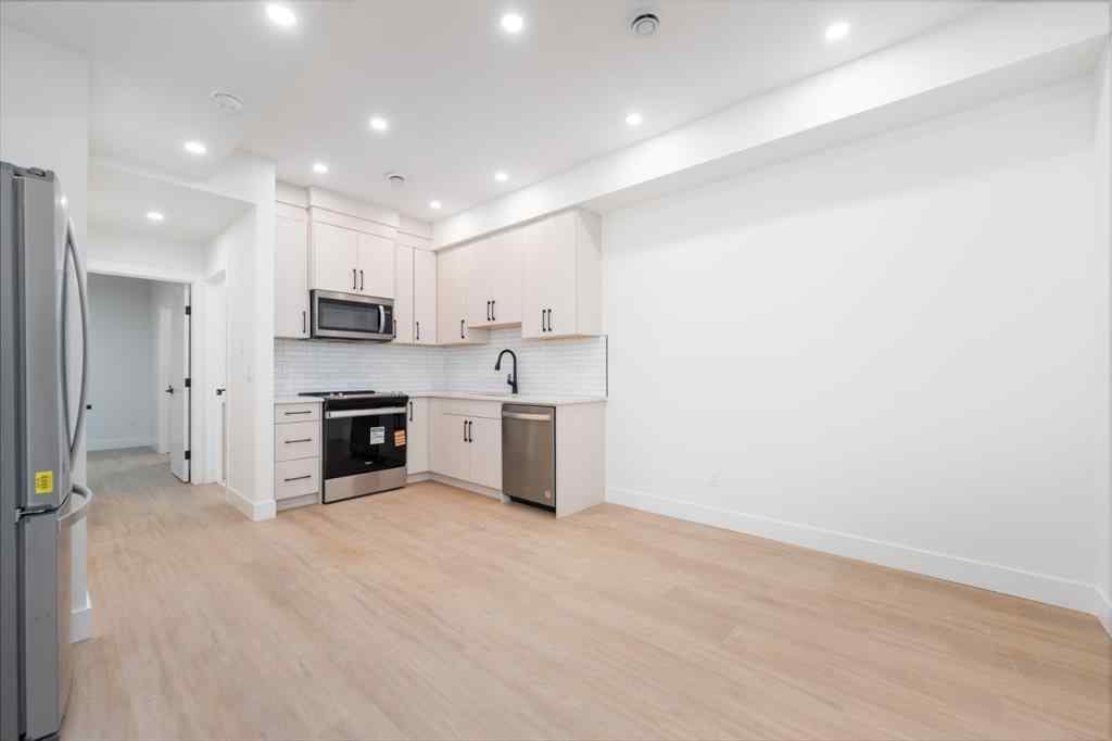 MLS® A2231269 - 2522 4 Avenue NW in West Hillhurst Calgary, Residential