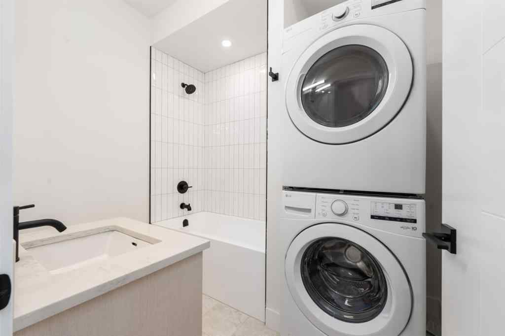 MLS® A2231269 - 2522 4 Avenue NW in West Hillhurst Calgary, Residential