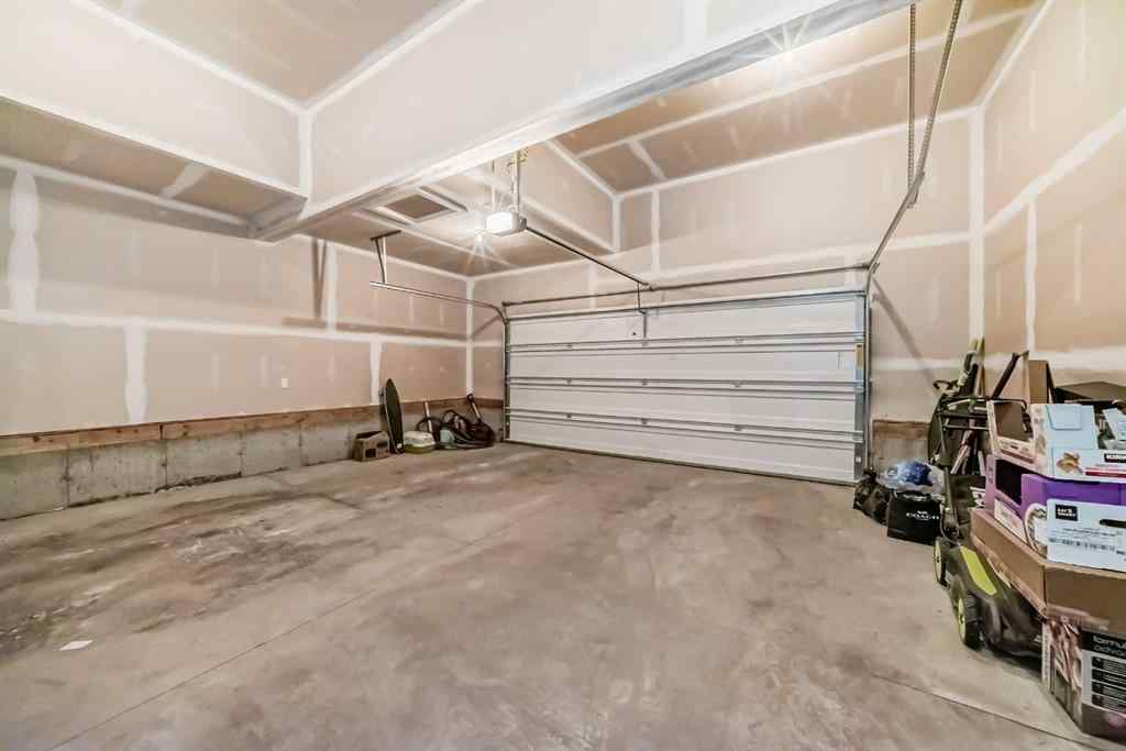 MLS® A2231270 - 39 Evansglen Link NW in Evanston Calgary, Residential