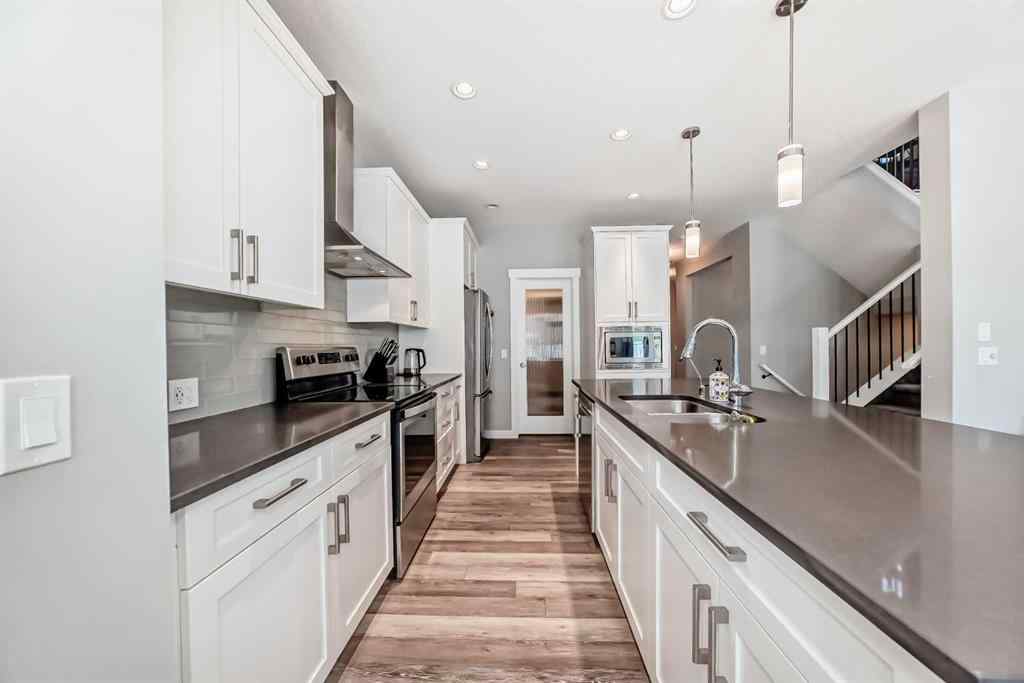 MLS® A2231270 - 39 Evansglen Link NW in Evanston Calgary, Residential