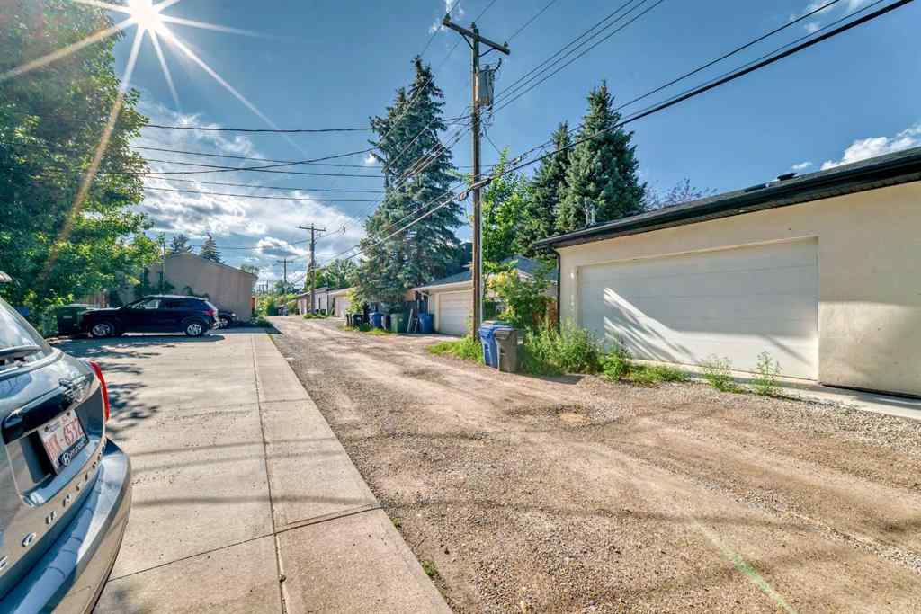 MLS® A2231288 - 523 55 Avenue SW in Windsor Park Calgary, Residential