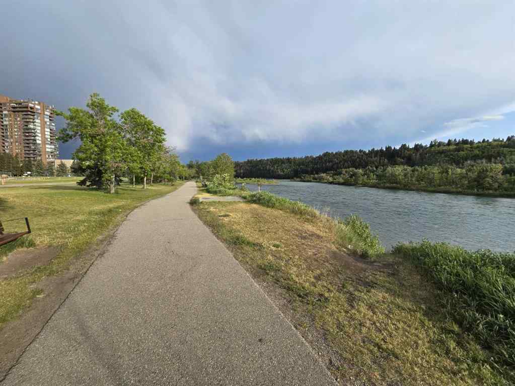 MLS® A2231326 - Unit #408 80 Point Mckay Crescent NW in Point McKay Calgary, Residential