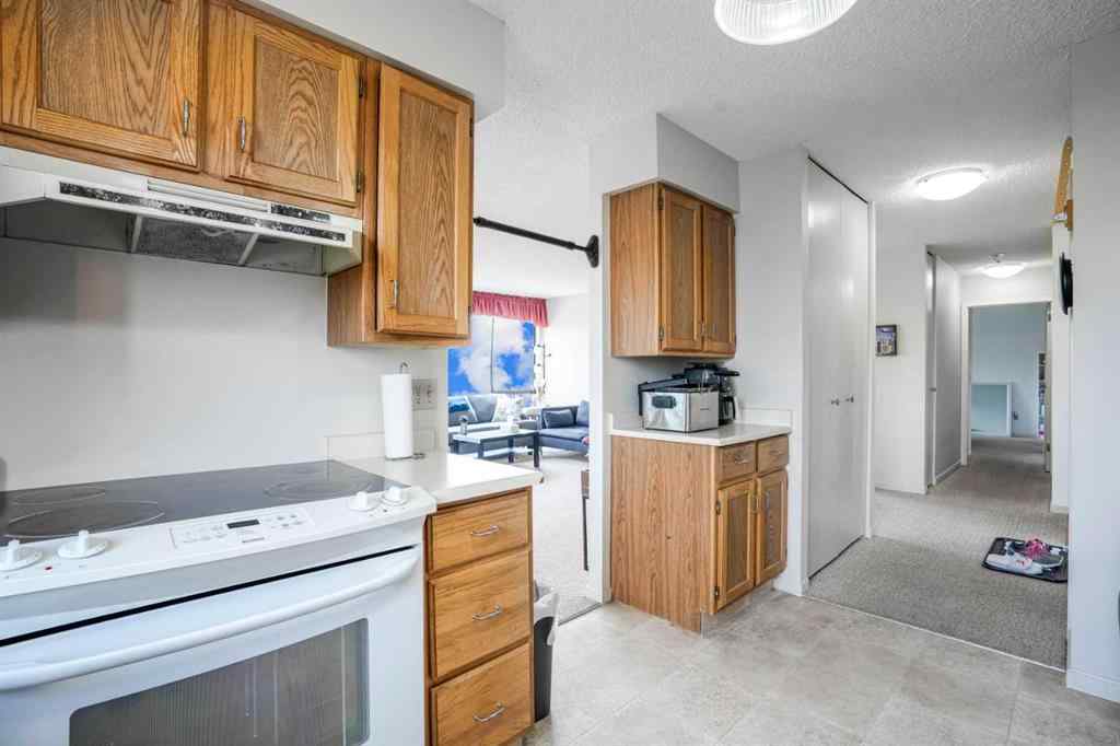 MLS® A2231326 - Unit #408 80 Point Mckay Crescent NW in Point McKay Calgary, Residential