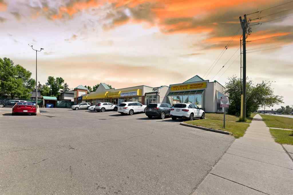 MLS® A2231327 - Unit #304 2066 18 Avenue NE in Vista Heights Calgary, Commercial