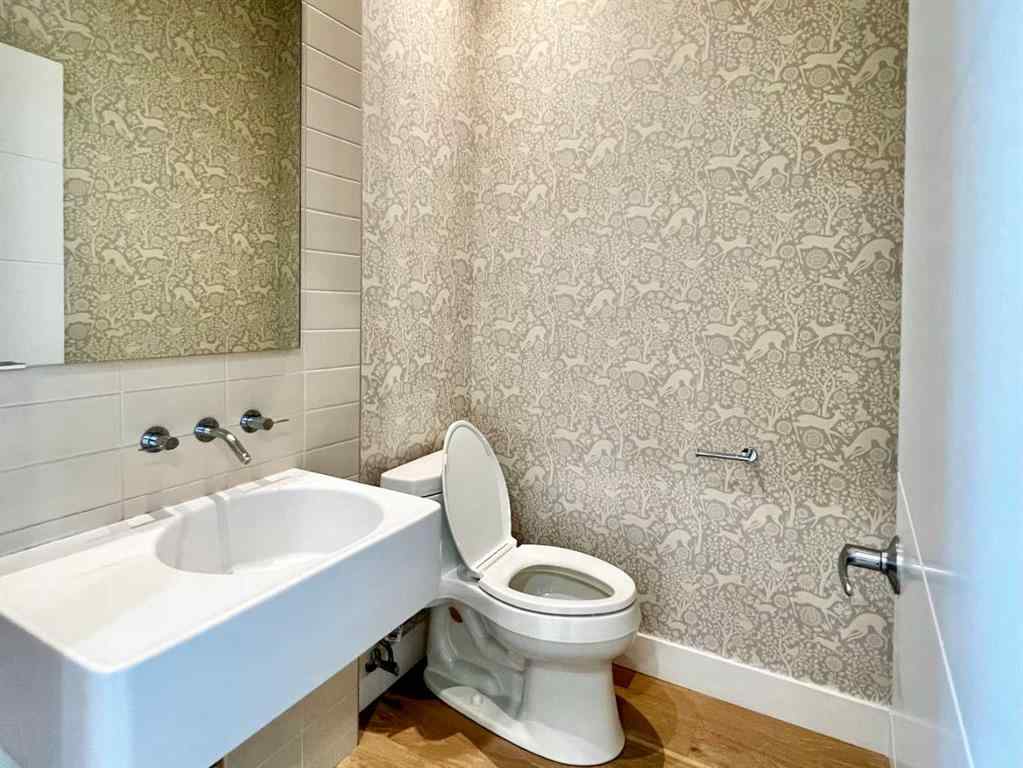 MLS® A2231335 - 113 Aspen Meadows Hill SW in Aspen Woods Calgary, Residential